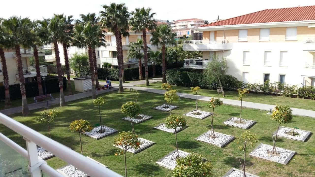 Les Jardins D'Antibes Apartment Exterior photo