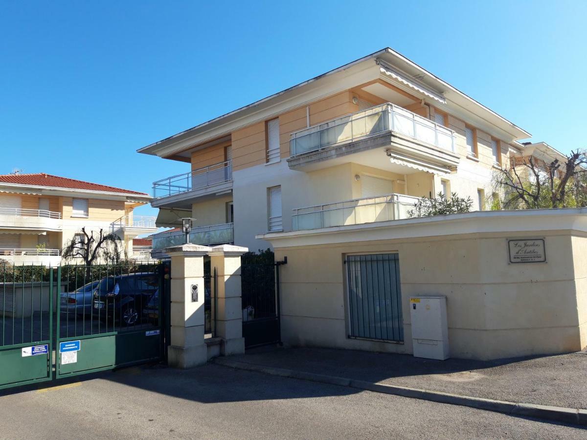 Les Jardins D'Antibes Apartment Exterior photo